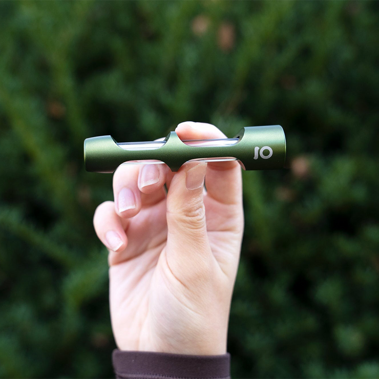 ONGROK Aluminum & Glass Chillum | Green | Lifestyle Image